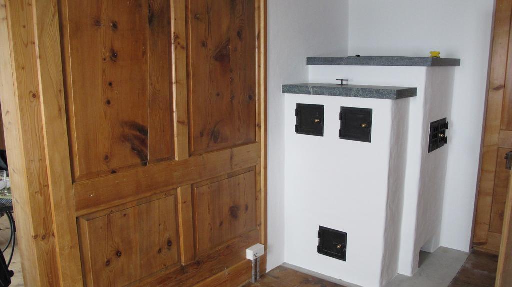 Ferienwohnung Graubuenden/ Castiel Exterior foto